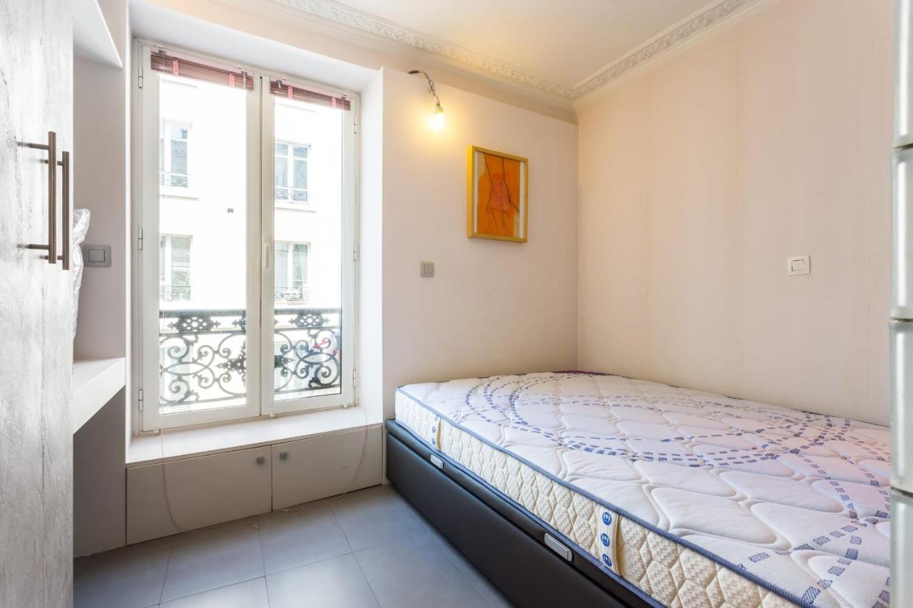 Charming Studio For 2 Near Republique Apartment ปารีส ภายนอก รูปภาพ